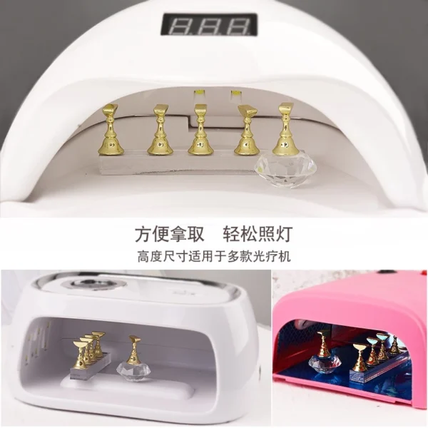 98cb6f451ce410ea47a92cfb0d0500d3 Magnetic Nail Tip Display Set