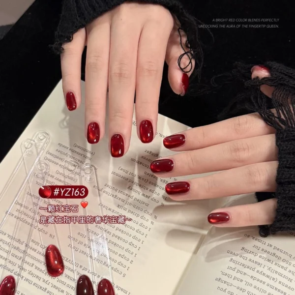 my-11134207-820ld-miv7drl42xvq93 Gaoy Ruby Glass Cat Eye Gel Nail Polish 2.5G